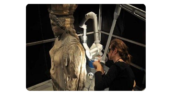  激光清洗：消除“岁月痕迹”，还文物“重焕光彩”